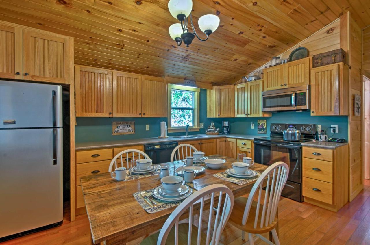 Bryson City Cabin With Fire Pit On Coopers Creek! Exterior foto